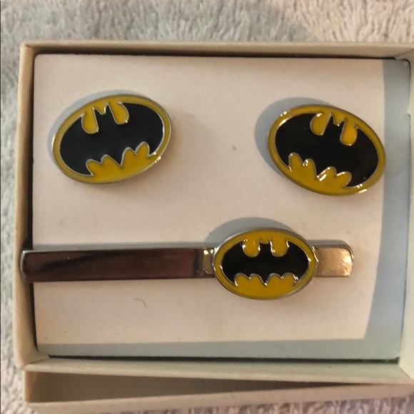 Batman tie clip and cuff links - Picture 2 of 2